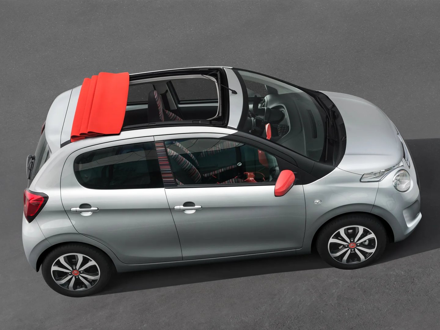 Citroen_C1_2_generation__Mini_5-doors__3.jpg