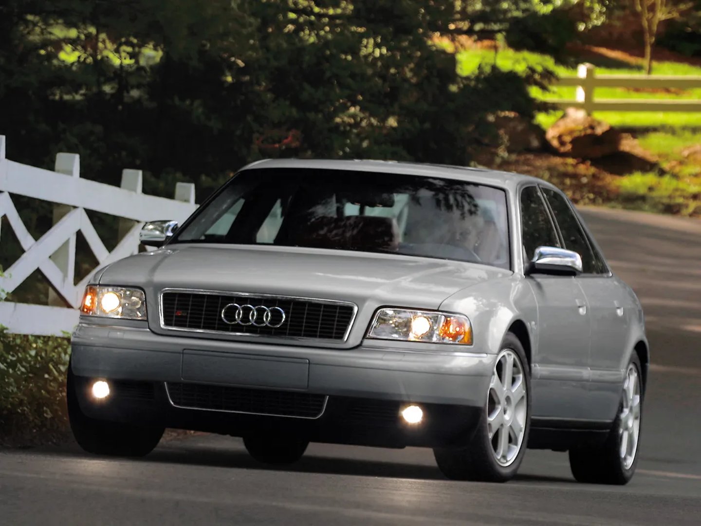 Audi_S8_1_generation_restyling__Sedan__1.jpg