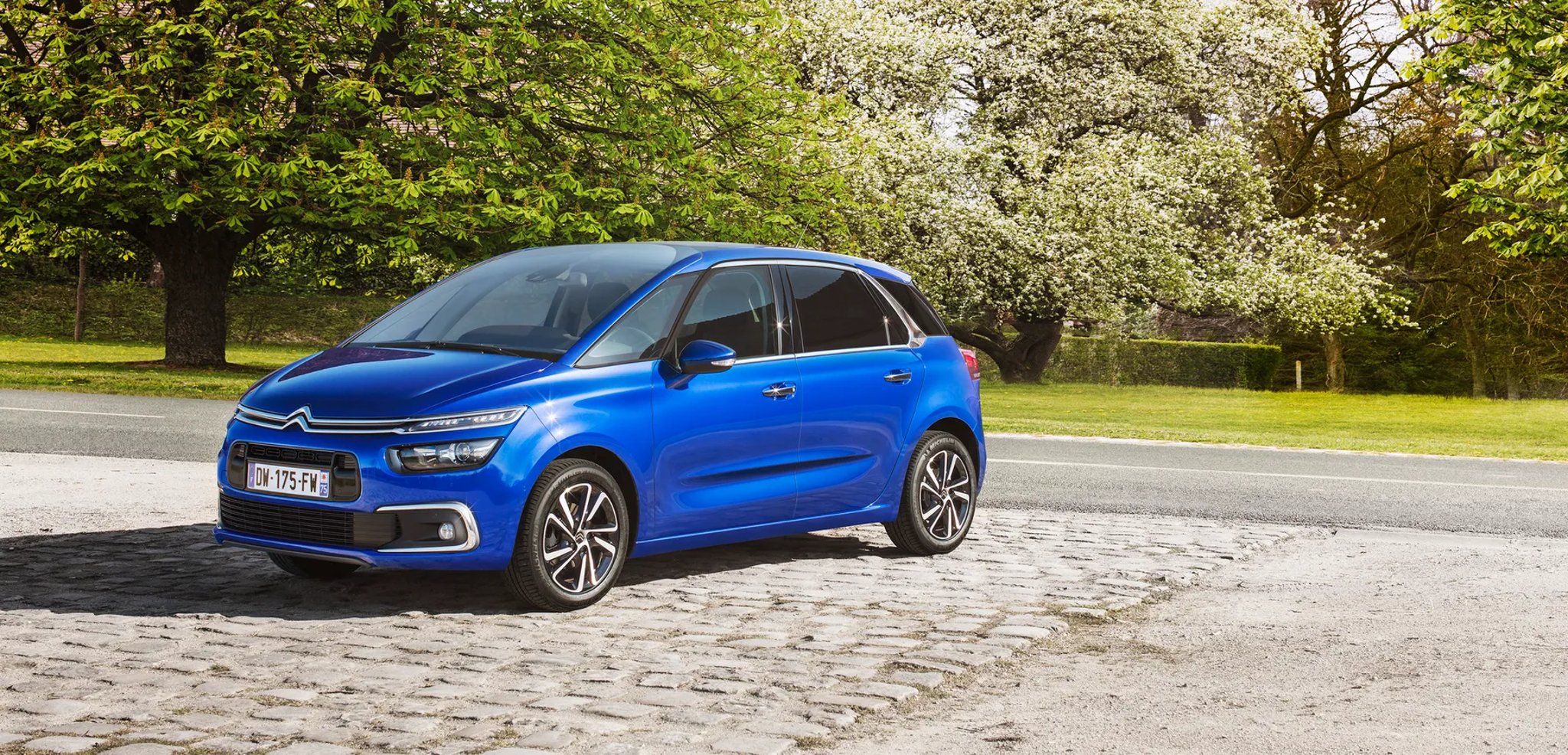 Citroen_C4_Picasso_2_generation_restyling__Compact_Van__10.jpg