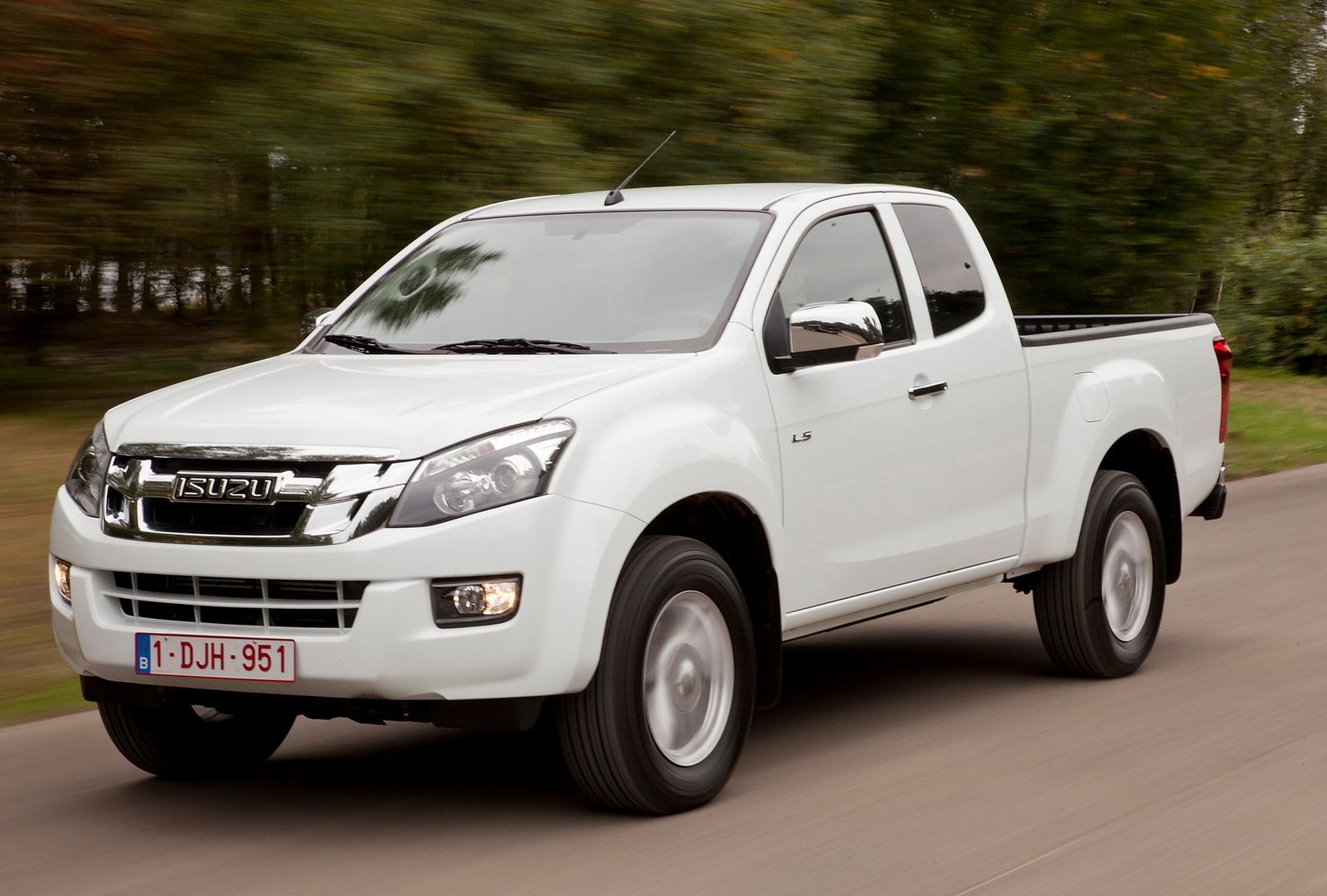 Isuzu D-Max 2 generation  Pickup 1.5-cab 