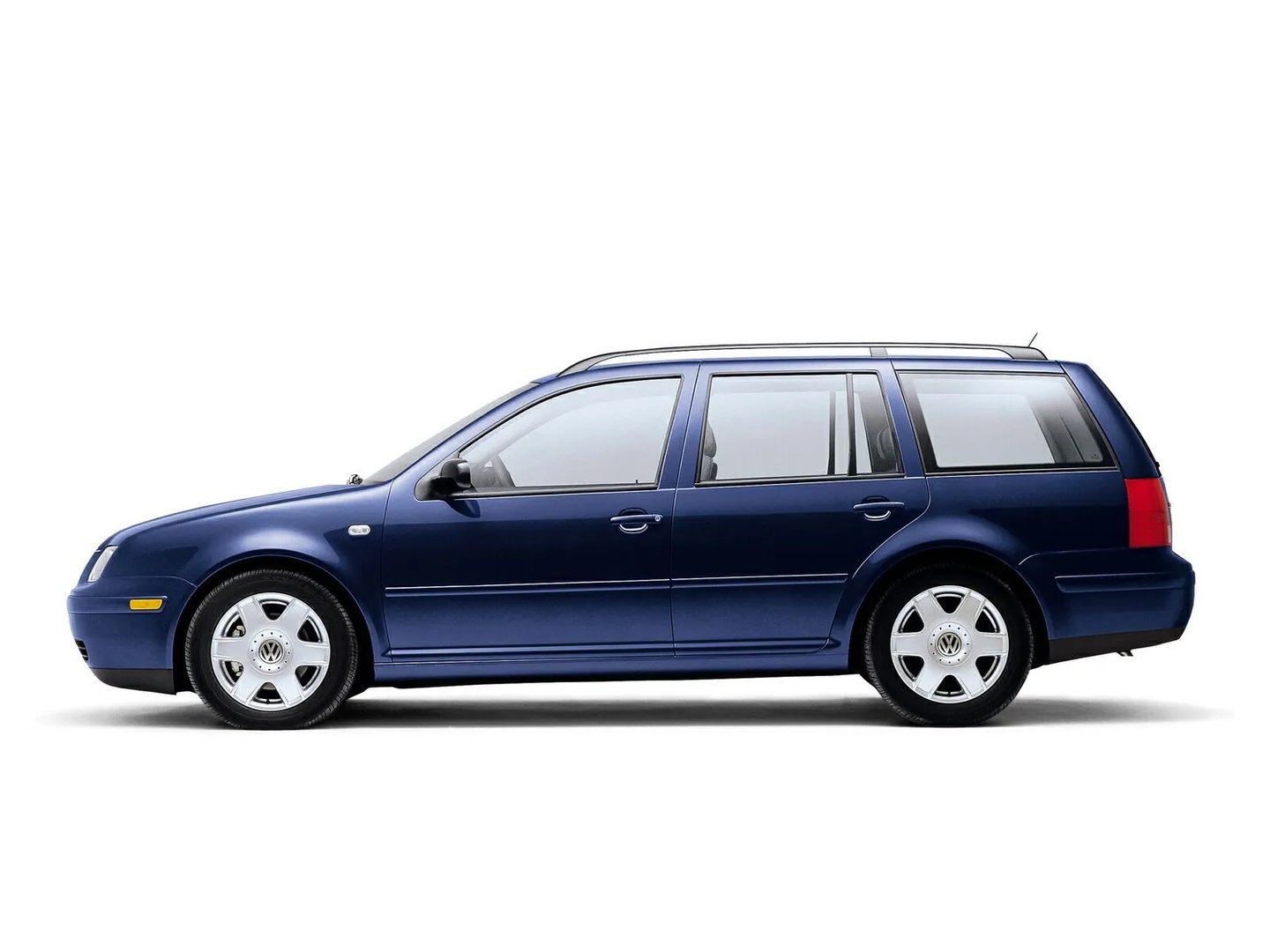 Volkswagen_Jetta_4_generation__Estate_5-door__2.jpg