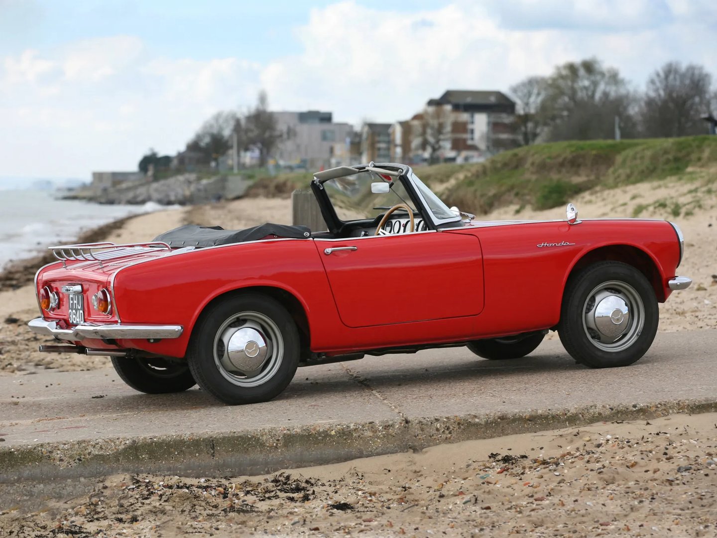 Honda_S600_1_generation__Cabrio__3.jpg