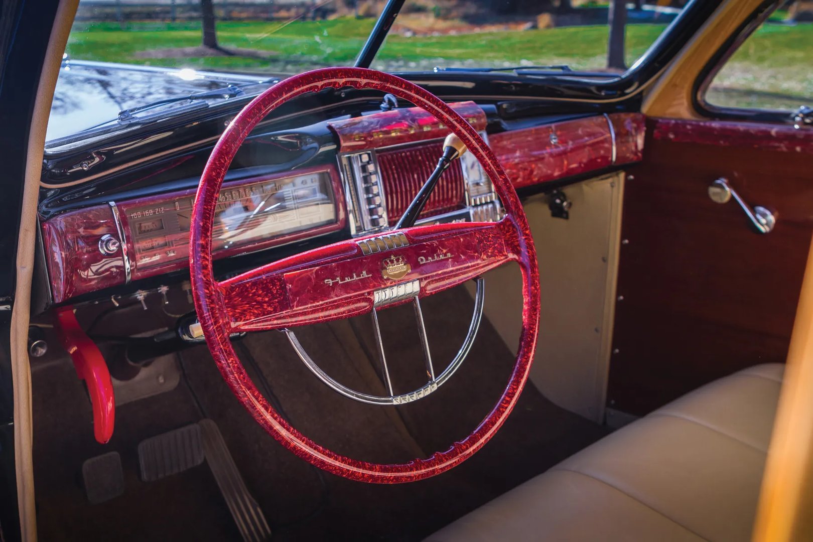 Chrysler_Windsor_1_generation__Estate_5-door__10.jpg