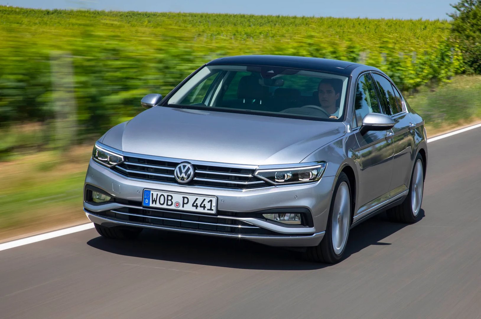 3G2  Sedan