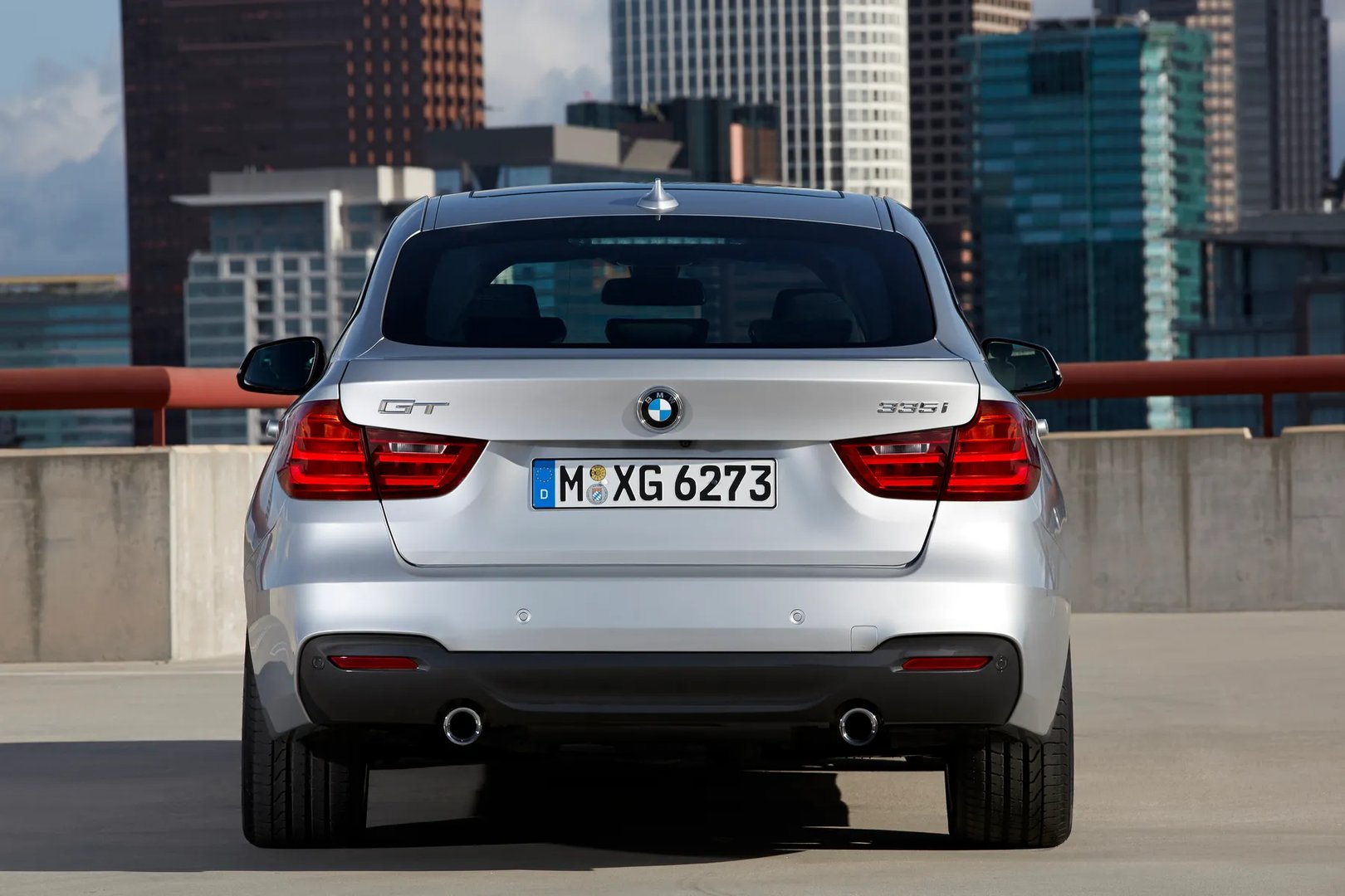 BMW_3_series_6_generation__Liftback__3.jpg