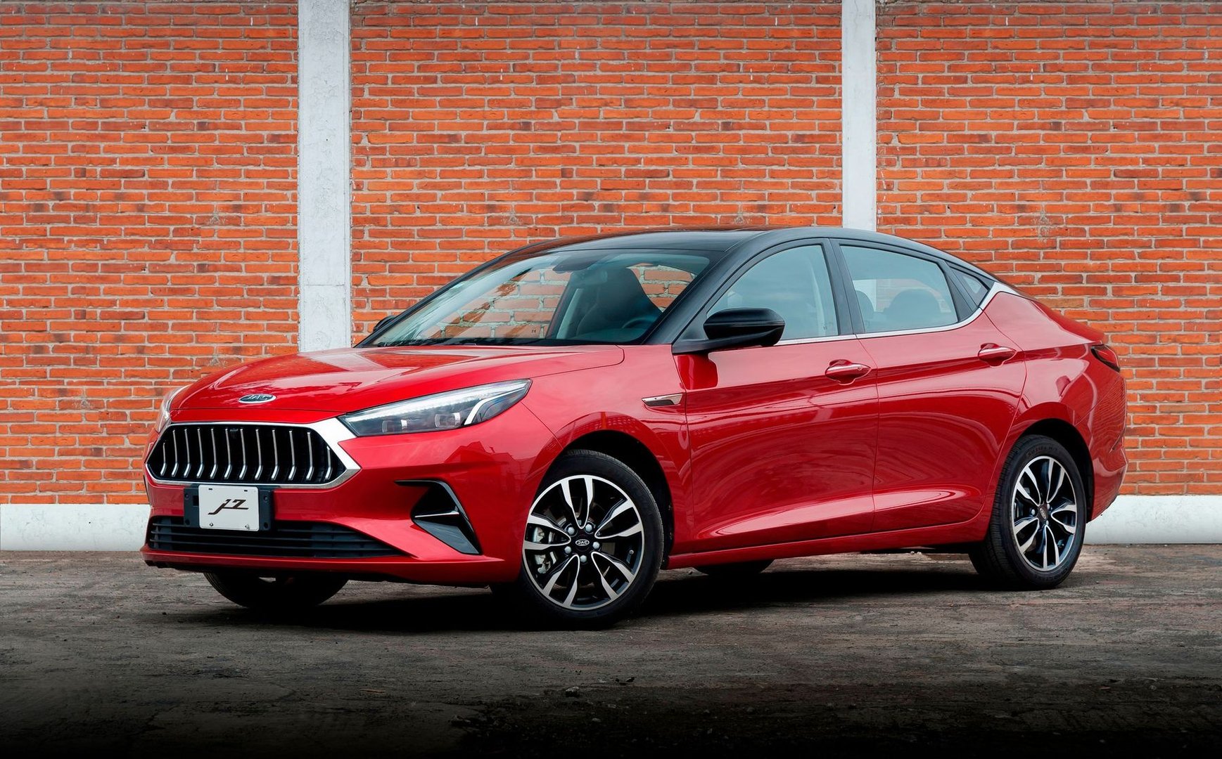 —  Sedan 