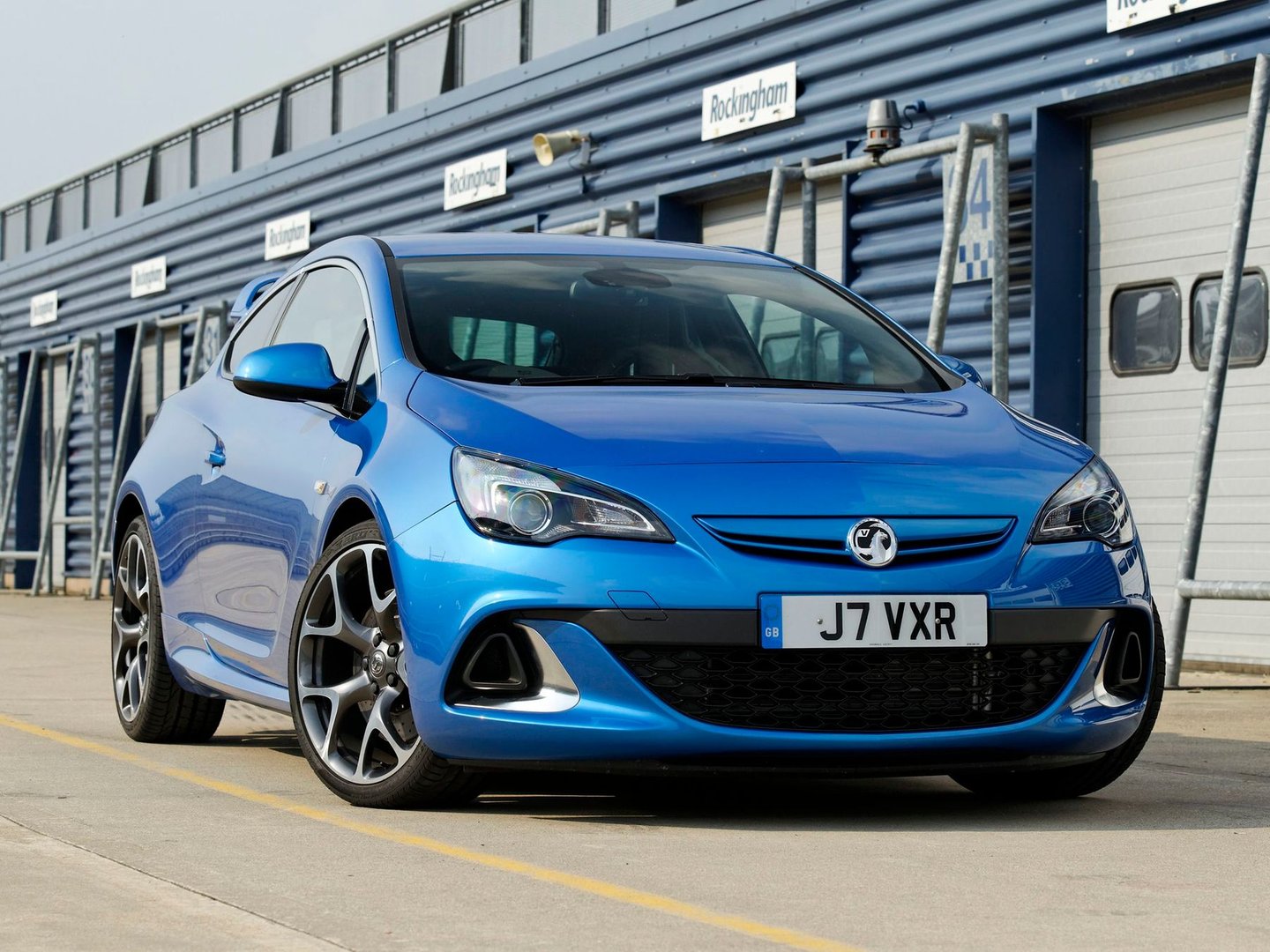 Vauxhall Astra 6 generation  Hatchback 3-door 