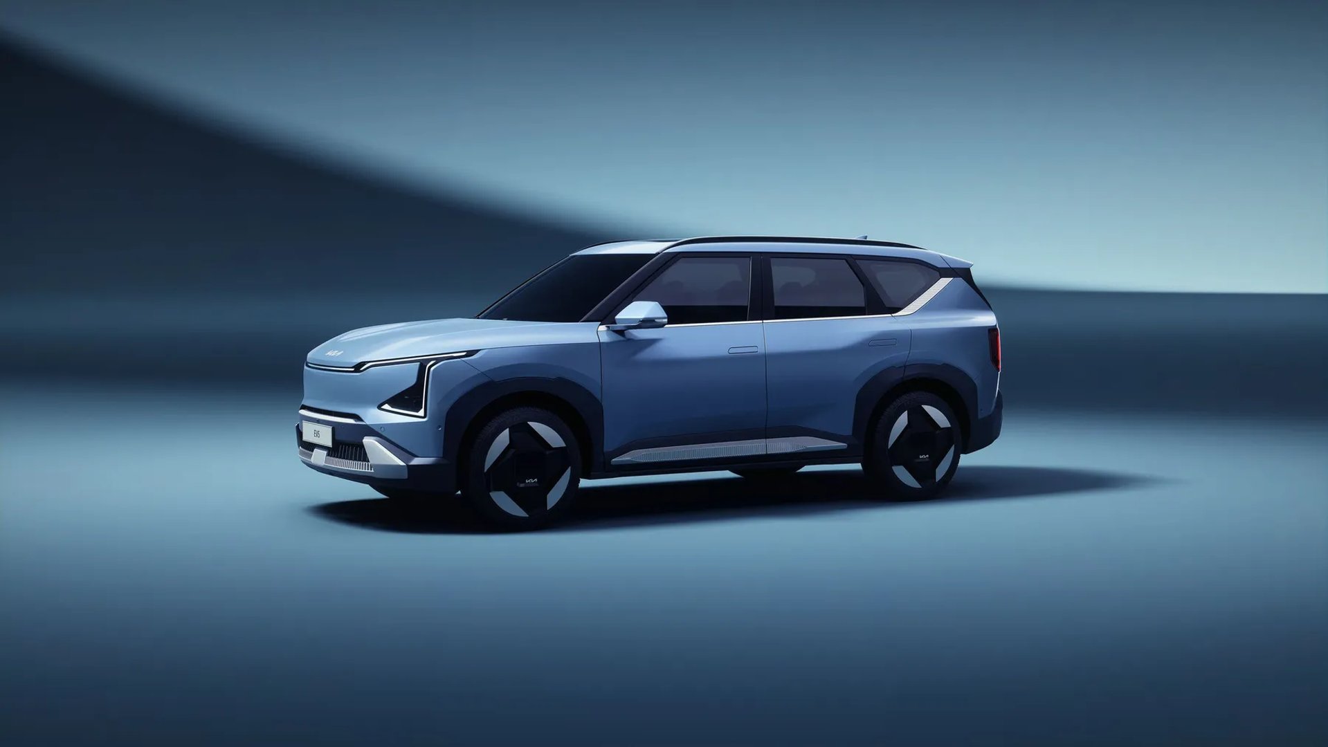 Kia_EV5_1_generation__SUV_5-doors__4.jpg