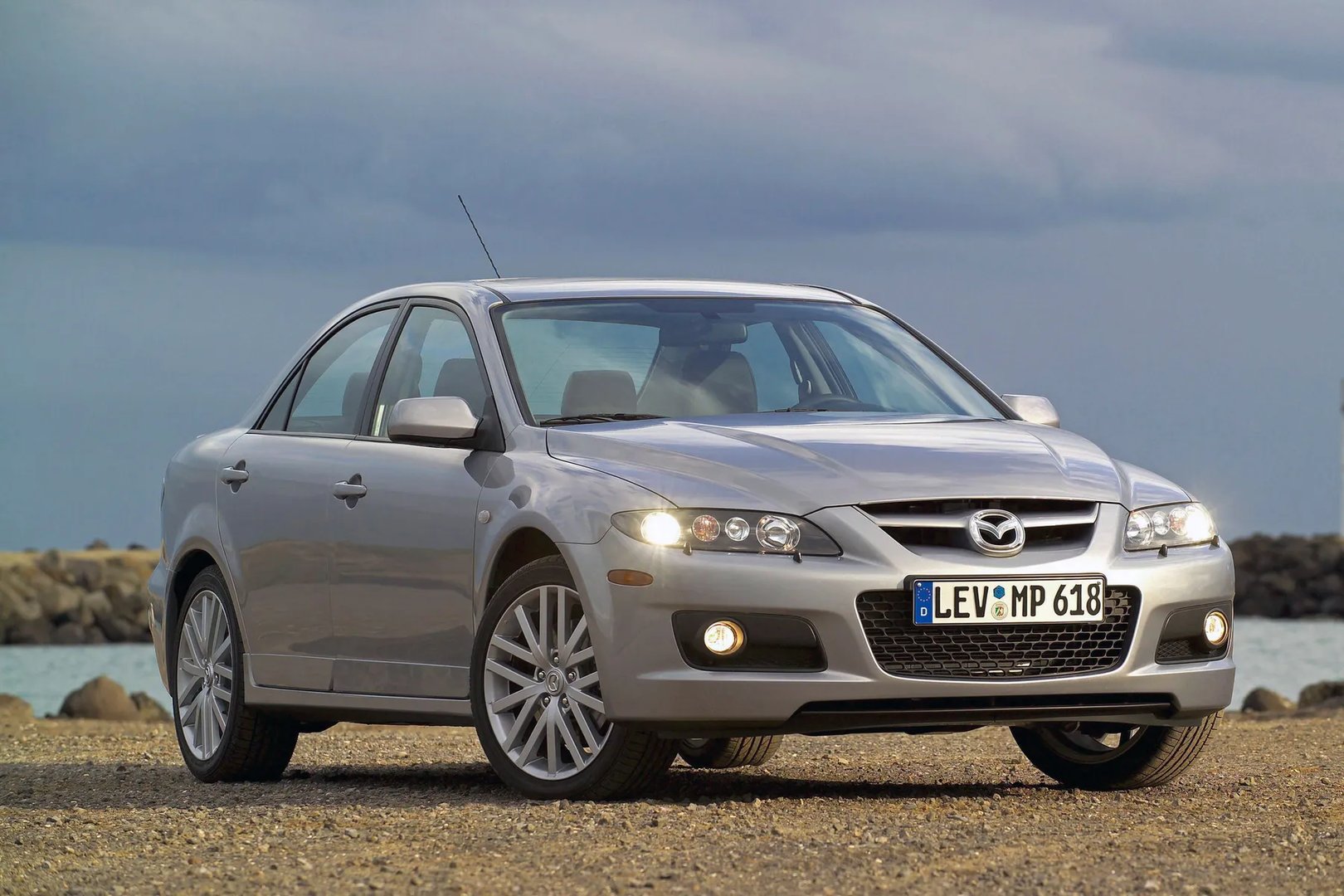 Mazda_6_MPS_1_generation__Sedan__2.jpg