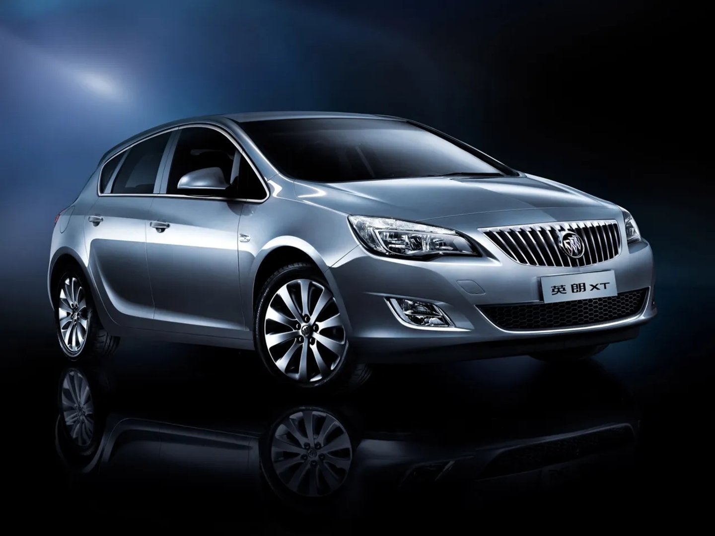 Buick_Excelle_1_generation_restyling__Hatchback_5-door__4.jpg
