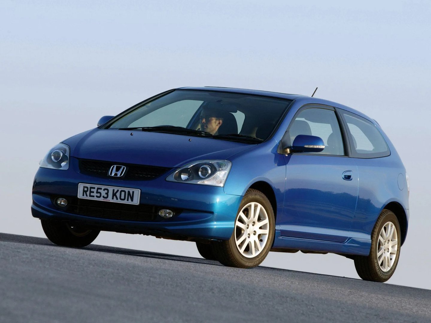 Honda Civic 7 generation, restyling  Hatchback 3-door