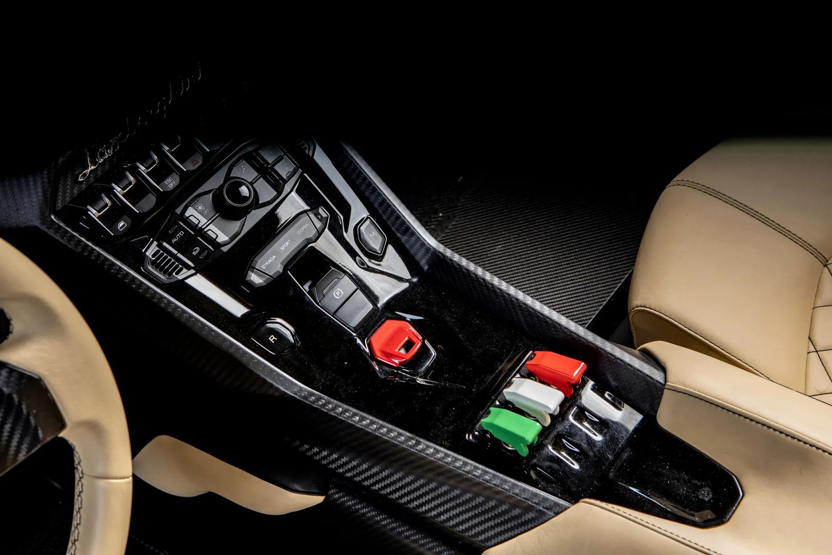 Lamborghini_Veneno_1_generation__Roadster__9.jpg