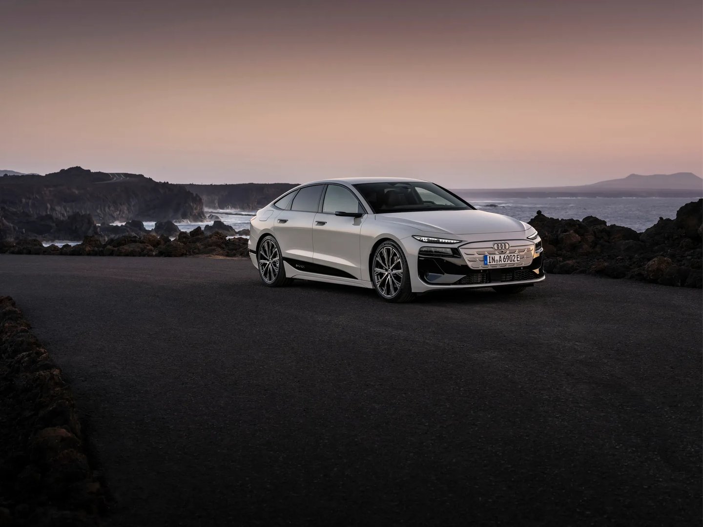 audi_A6_e-tron_1_generation__Liftback__12.jpg