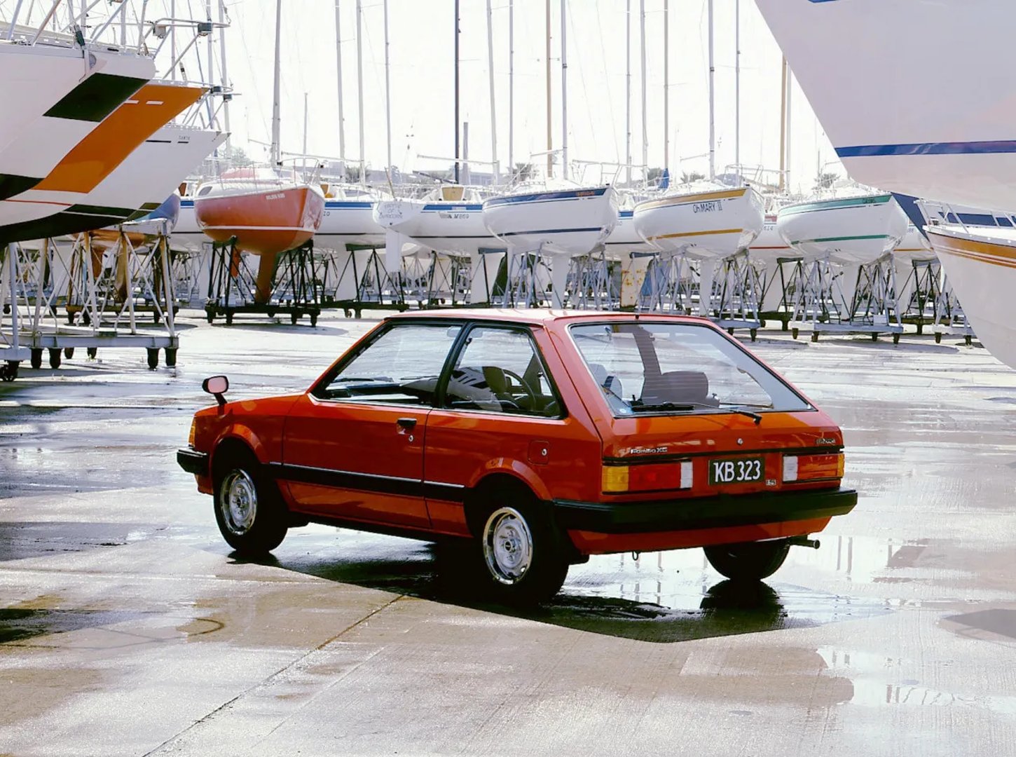 Mazda_Familia_5_generation__Mini_3-doors__2.jpg