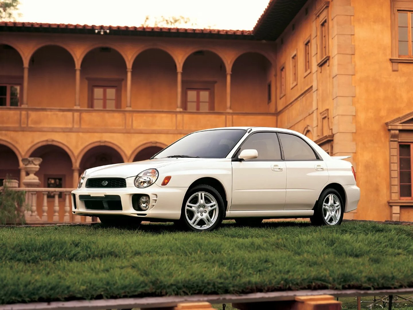 Subaru_Impreza_2_generation__Sedan__1.jpg