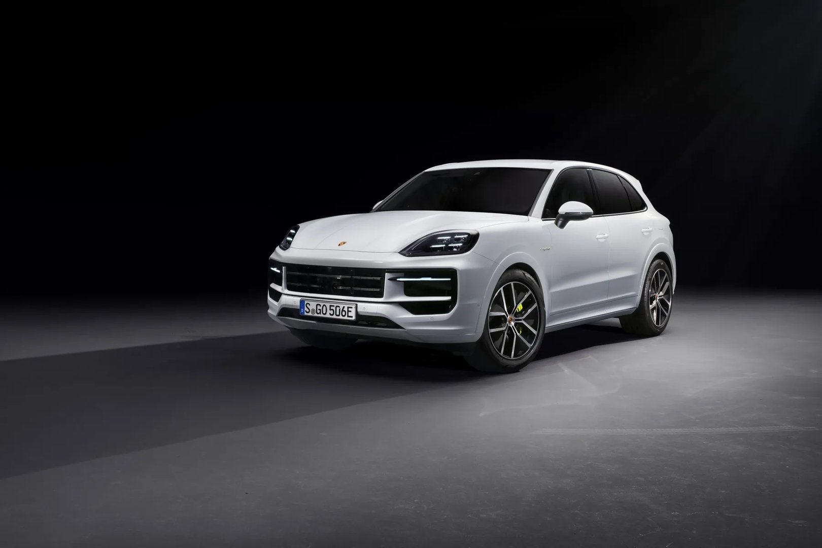 3 generation, restyling 
