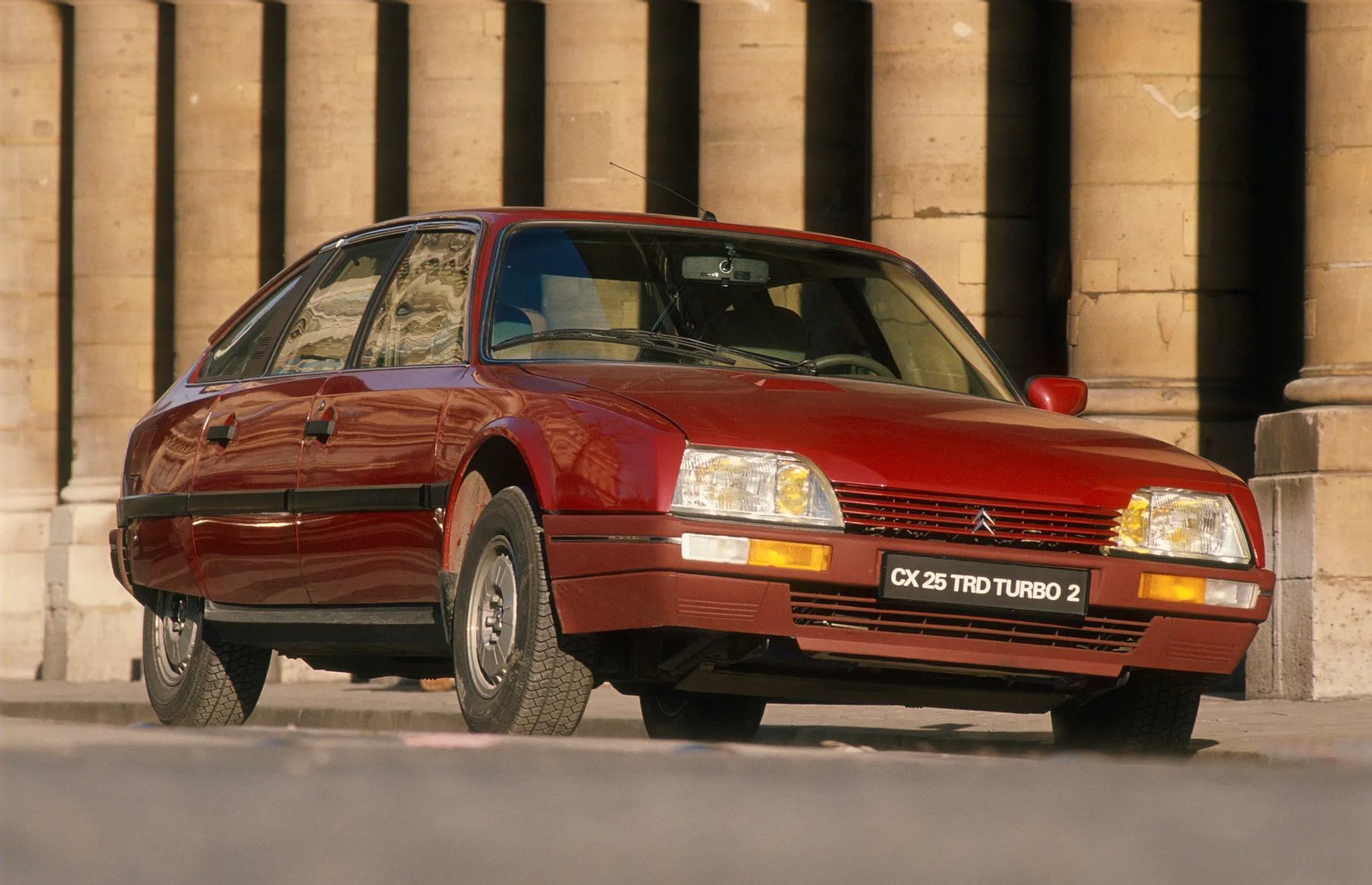 Citroen_CX_2_generation__Hatchback_5-door__4.jpg