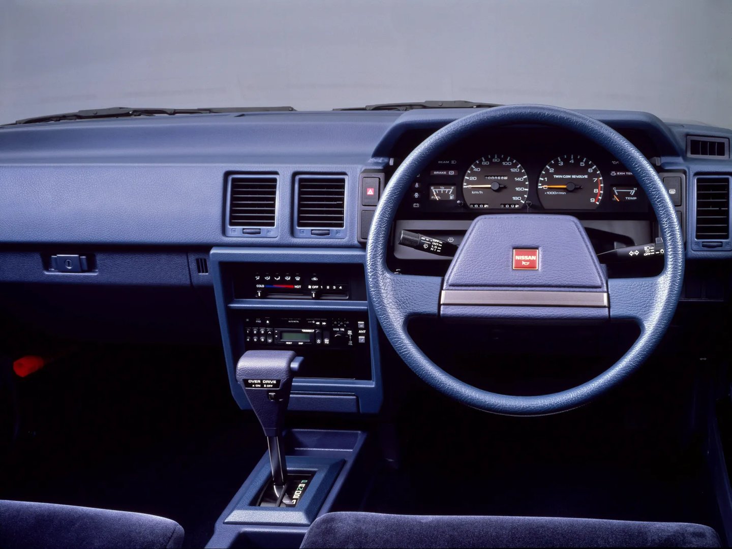 Nissan_Stanza_2_generation__Sedan__4.jpg