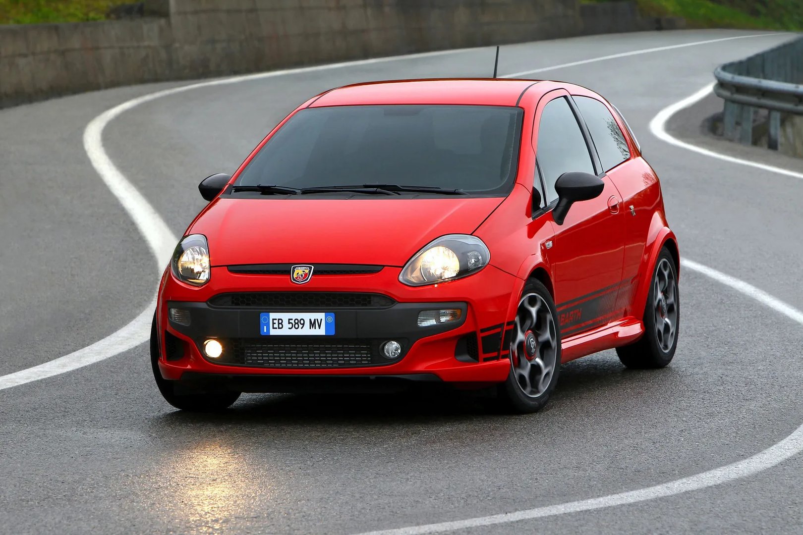 abarth_Punto_1_generation_restyling__Mini_3-doors__13.jpg