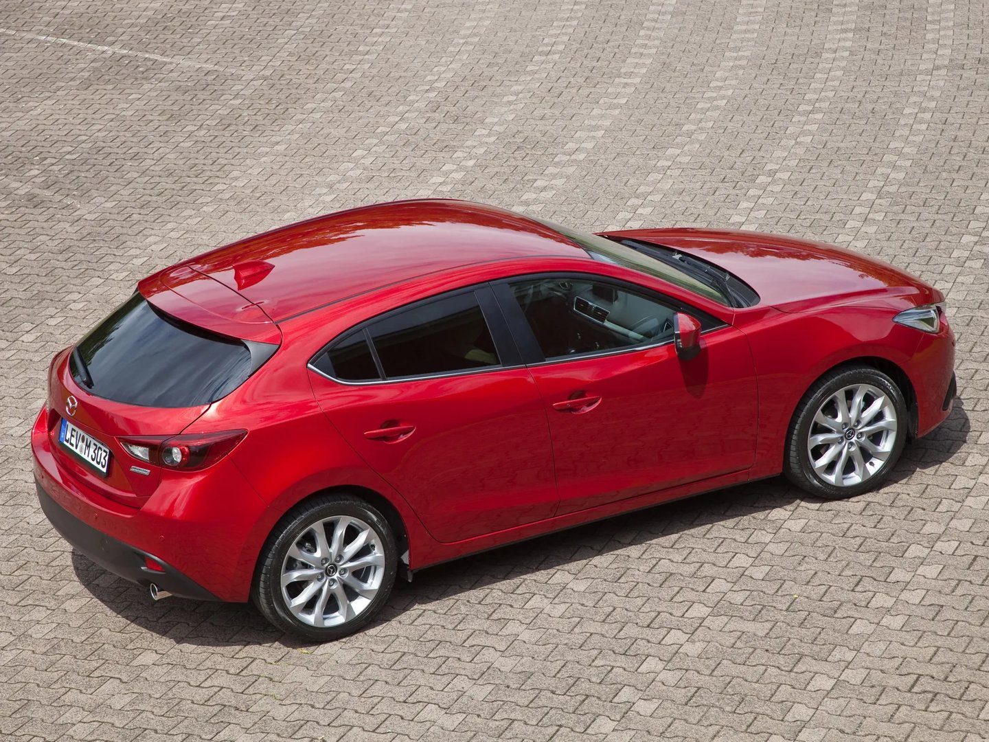 Mazda_3_3_generation__Hatchback_5-door__11.jpg