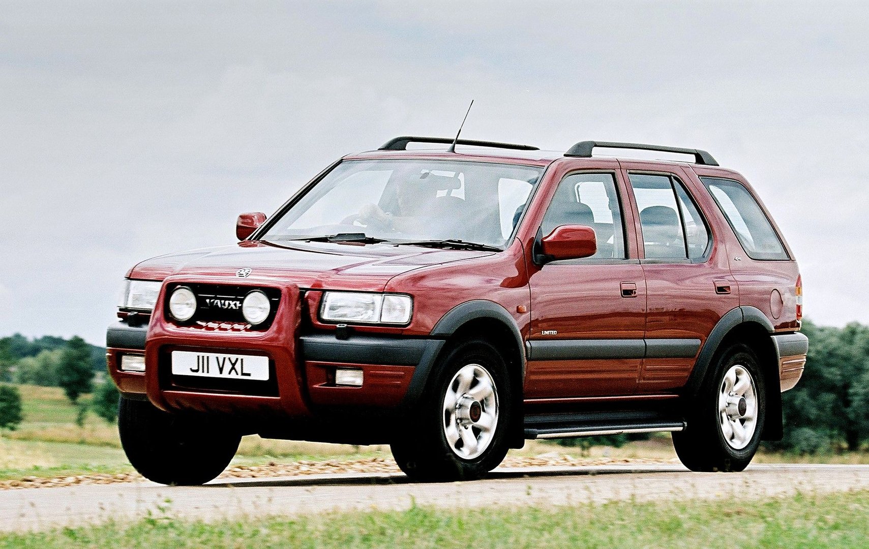 vauxhall_Frontera_2_generation__SUV_5-doors__7.jpg