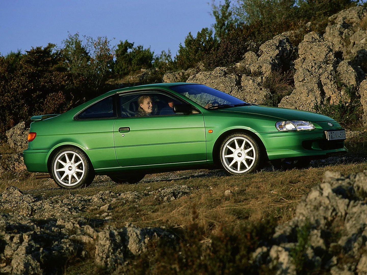 Toyota_Paseo_2_generation__Coupe__8.jpg