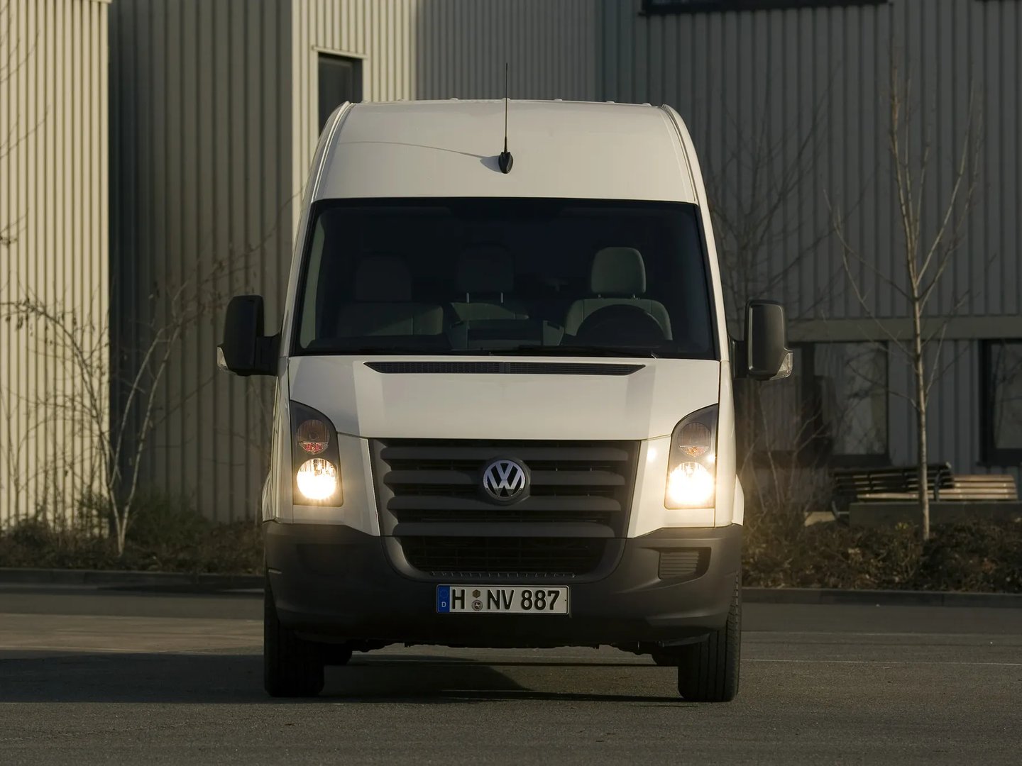 Volkswagen_Crafter_1_generation__Van_Long__2.jpg