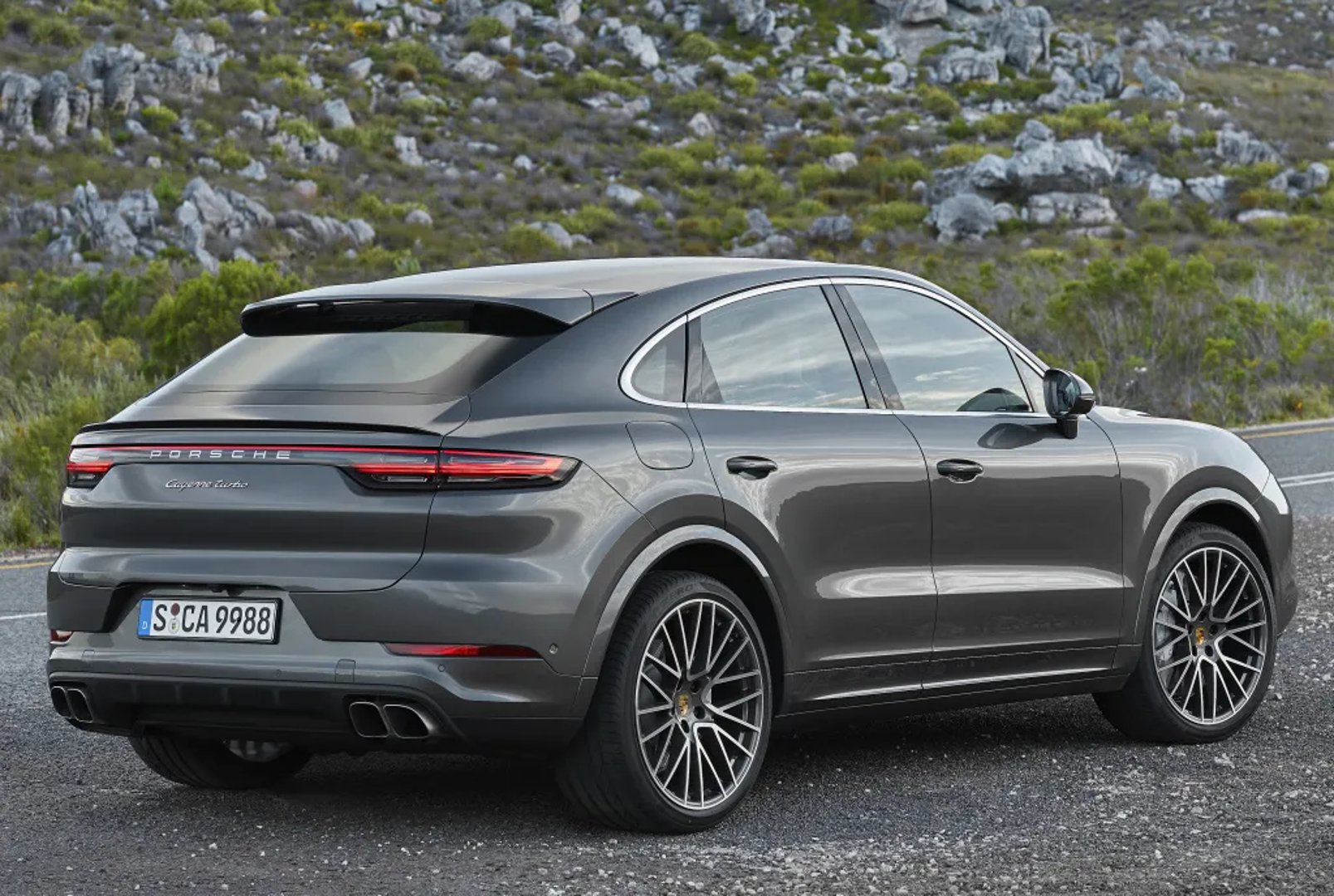 Porsche_Cayenne_Coupe_1_generation__SUV_Coupe__13.jpg