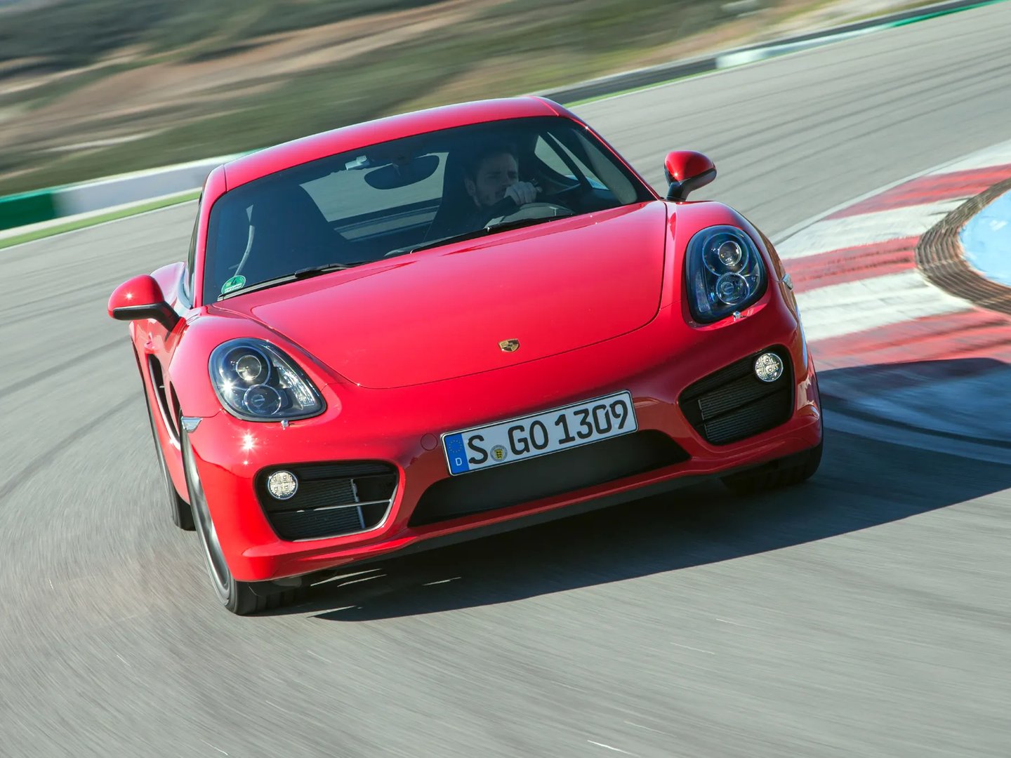 Porsche_718_Cayman_2_generation__Coupe__11.jpg