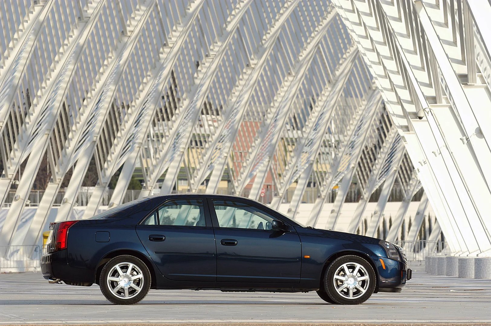 Cadillac_CTS_1_generation__Sedan__3.jpg