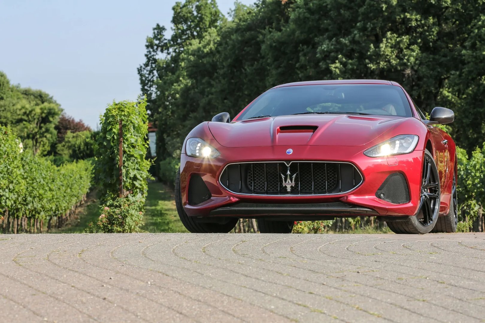 Maserati_GranTurismo_1_generation_restyling__Coupe__2.jpg