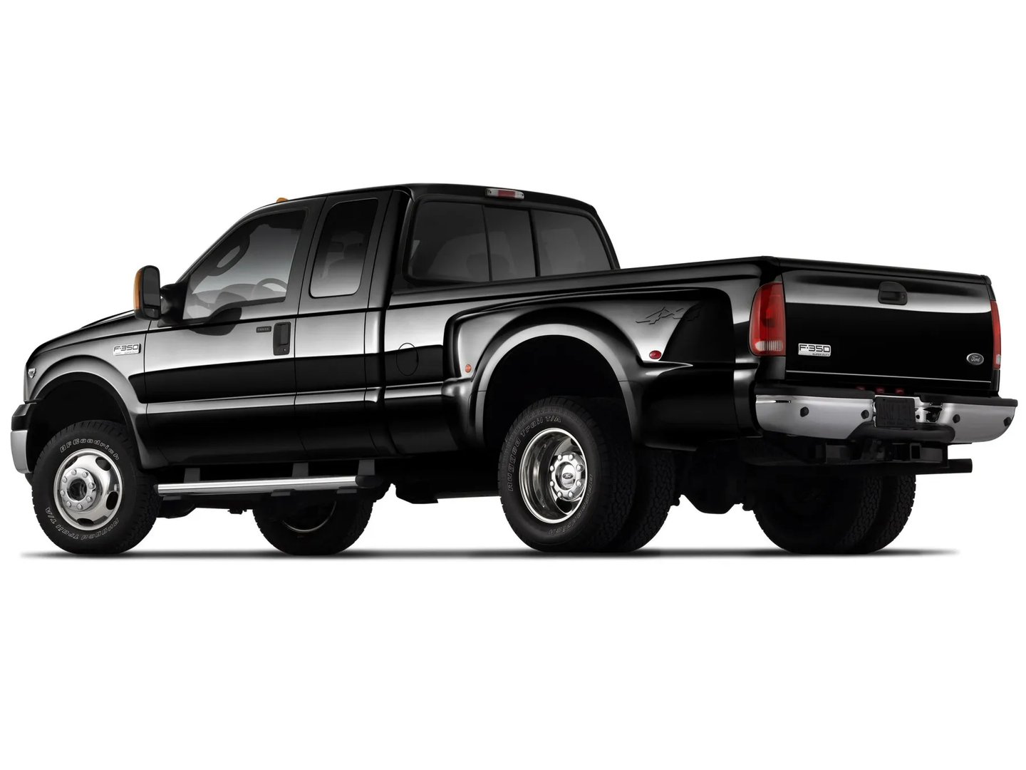 Ford_F-350_1_generation_restyling__Pickup_1.5-cab__1.jpg