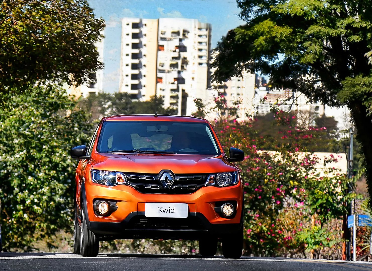 Renault_KWID_1_generation__Mini_5-doors__5.jpg