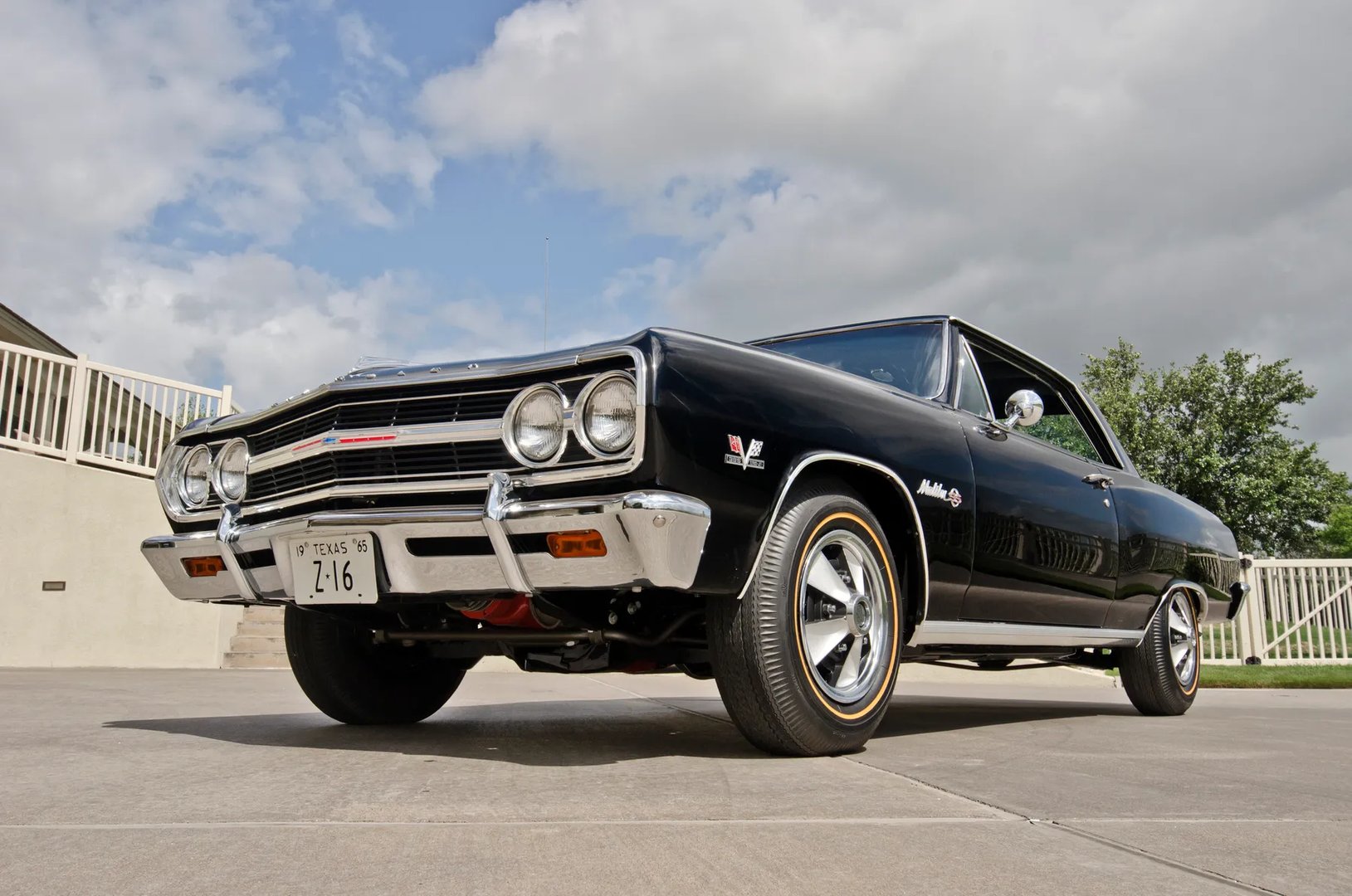 Chevrolet_Chevelle_1_generation__Coupe_Hardtop__9.jpg