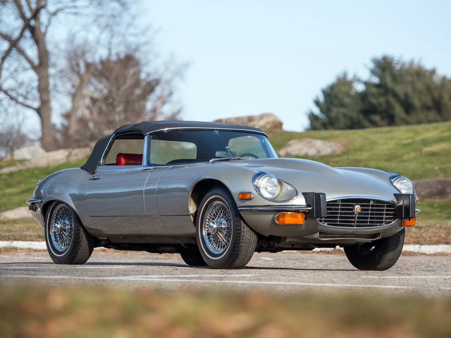 Jaguar E-type 3 generation  Cabrio
