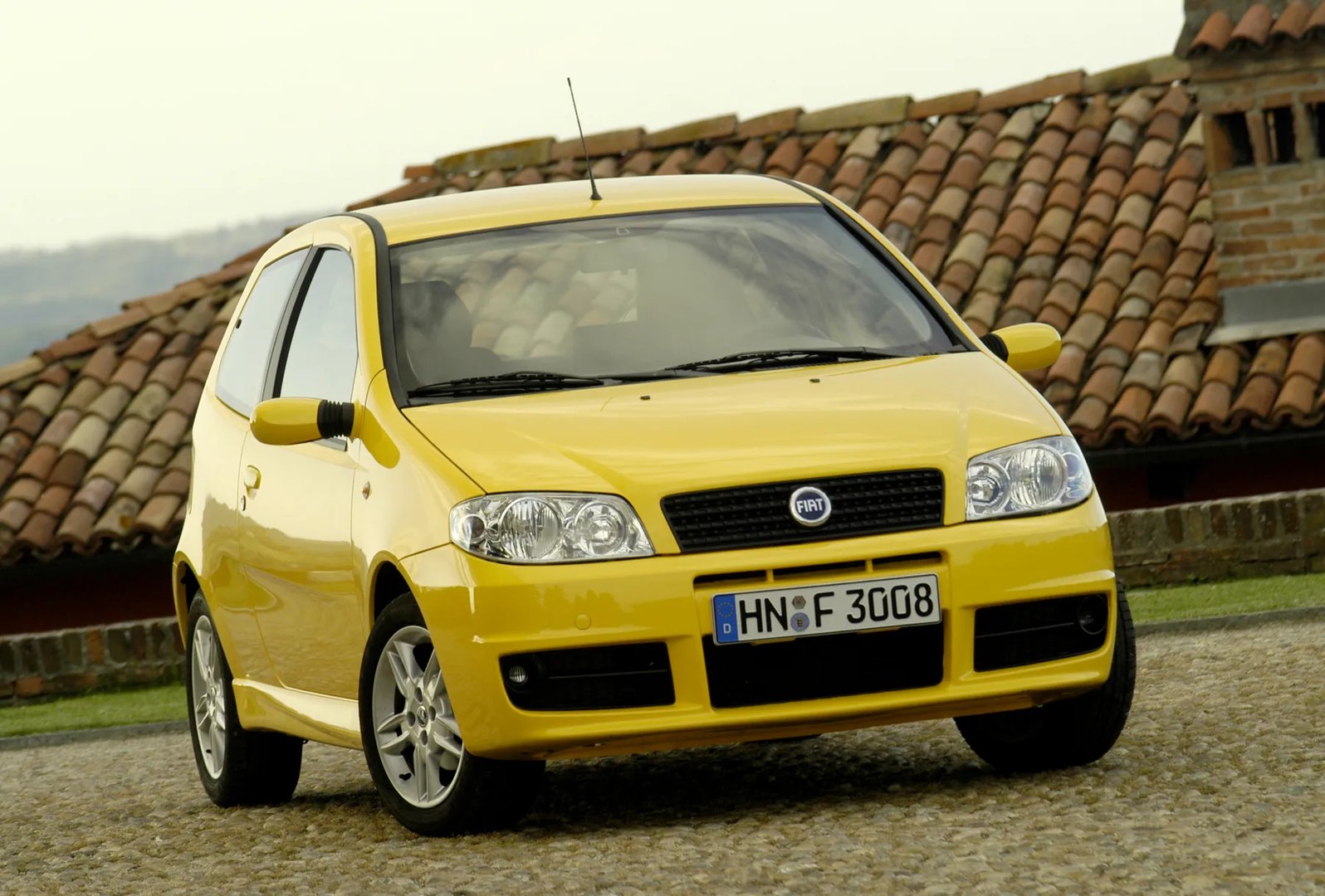 2 generation, restyling 