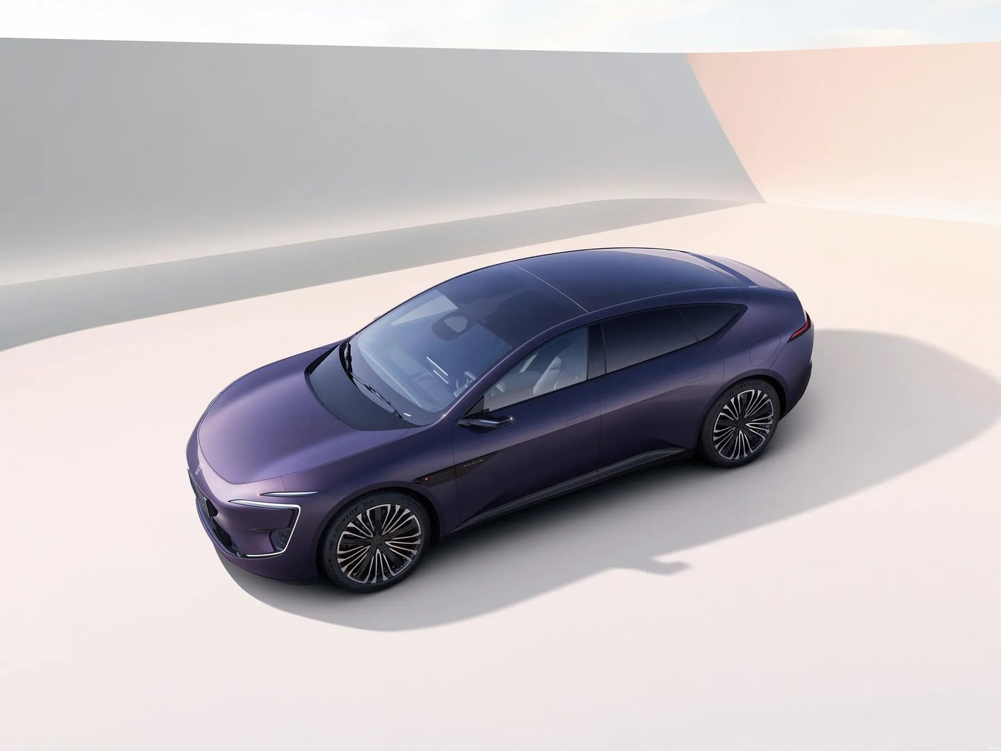 avatr_12_1_generation__Sedan__2.jpg