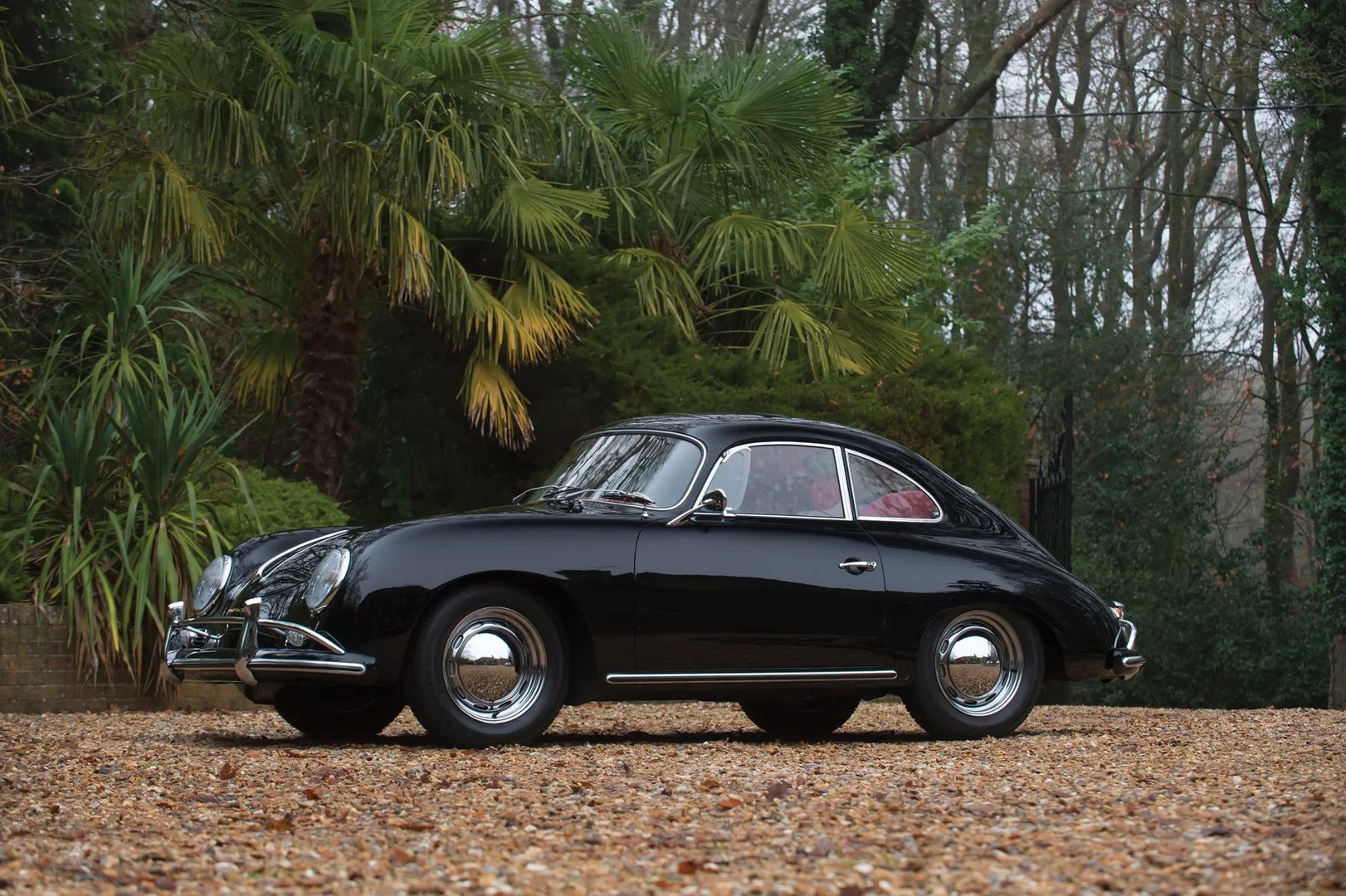 Porsche_356_2_generation__Coupe__5.jpg