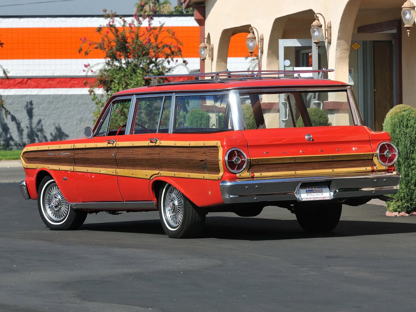 Ford_Falcon_2_generation__Estate_5-door__1.jpg