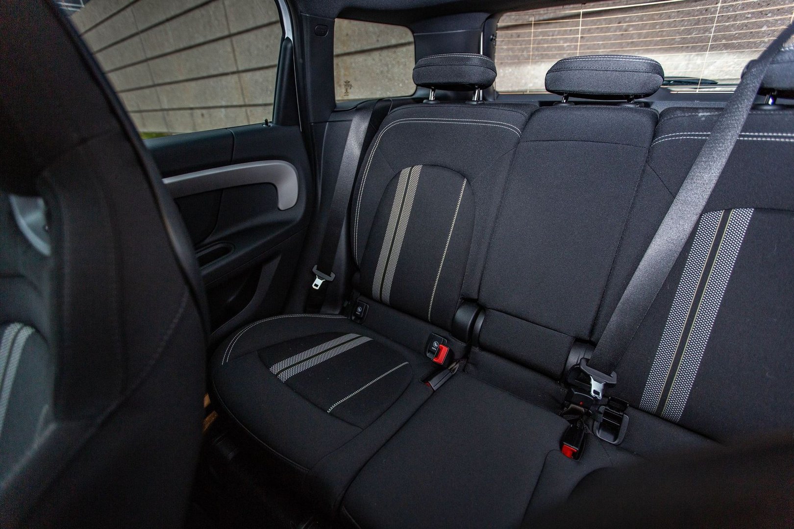 mini_Countryman_2_generation__SUV_5-doors__43.jpg