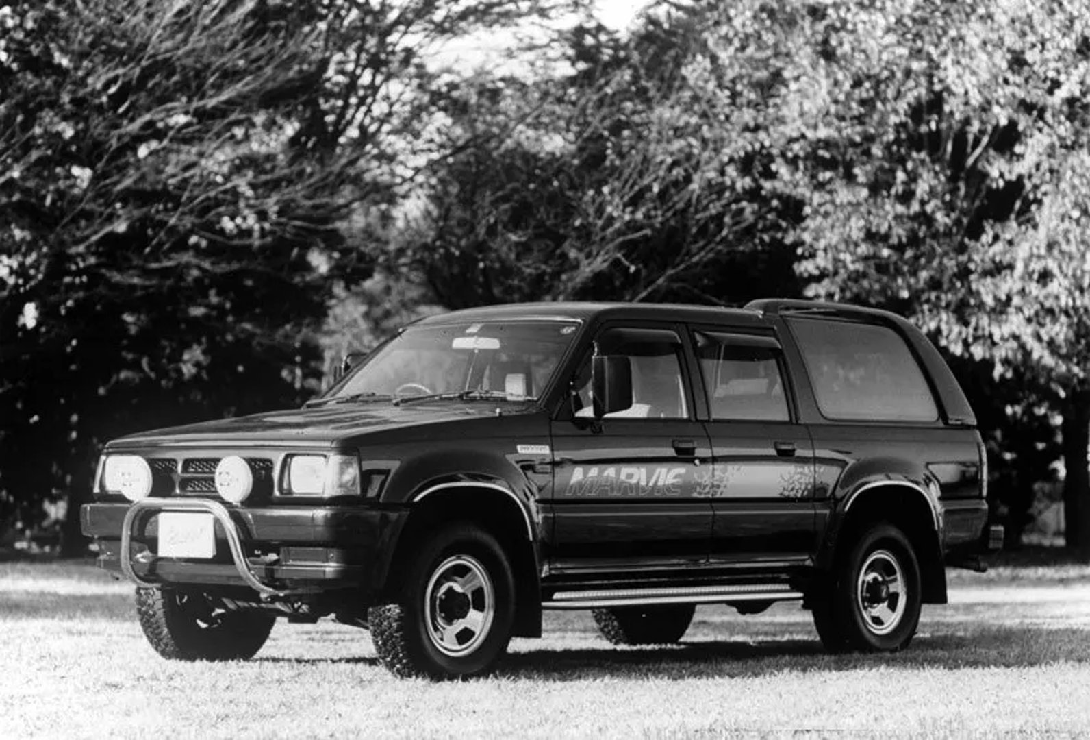 Mazda_Proceed_Marvie_1_generation__SUV_5-doors__1.jpg
