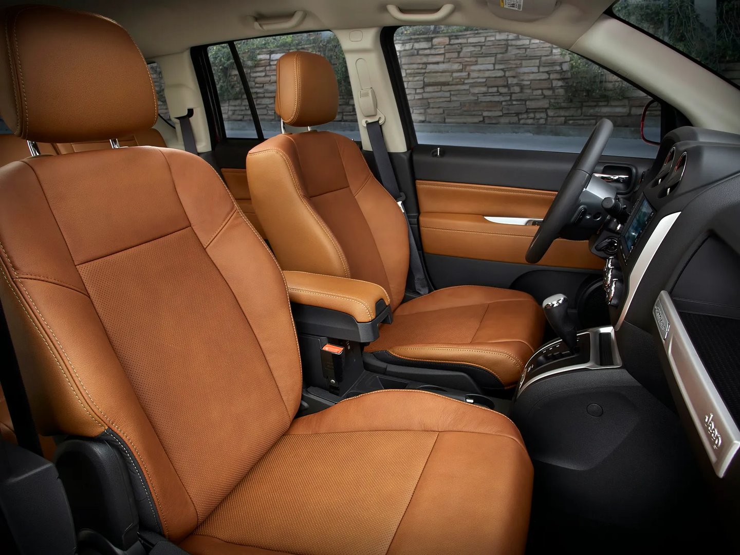 Jeep_Compass_1_generation_restyling_2__SUV_5-doors__8.jpg