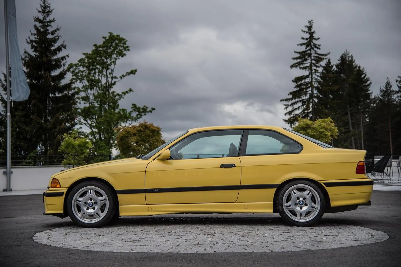 BMW_M3_2_generation__Coupe__1.jpg