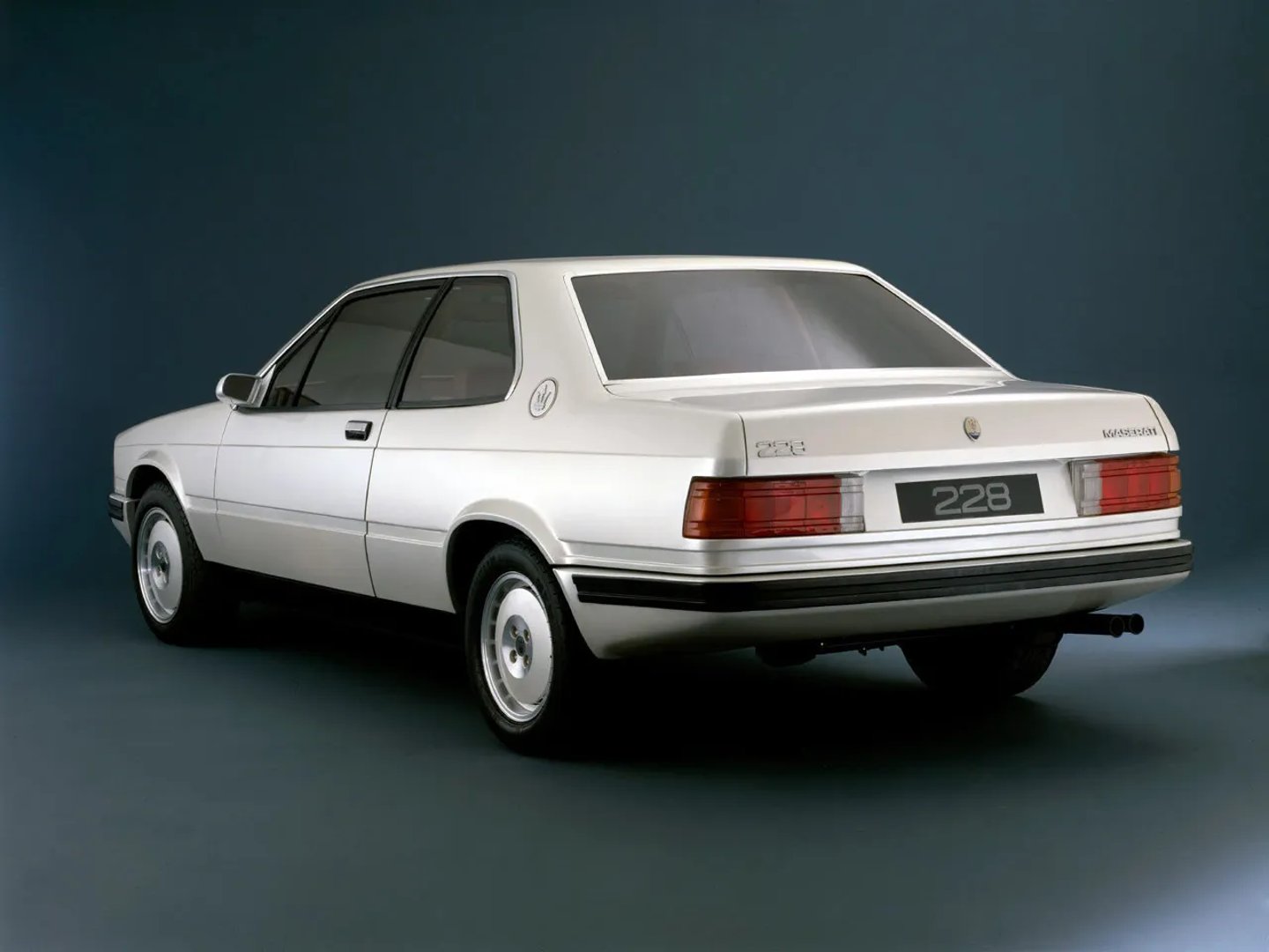 Maserati_228_1_generation__Coupe__1.jpg