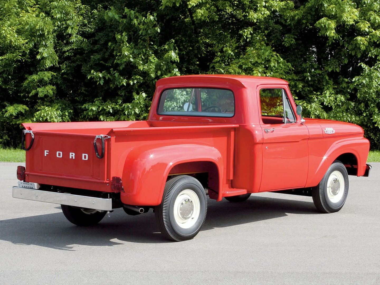 Ford_F-150_4_generation__Pickup_single-cab__1.jpg