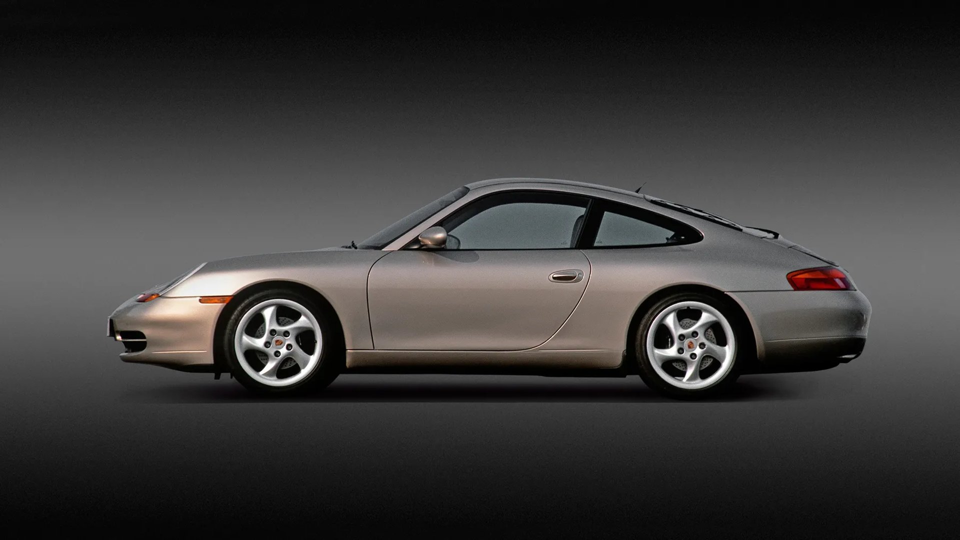 Porsche_911_5_generation__Coupe__8.jpg