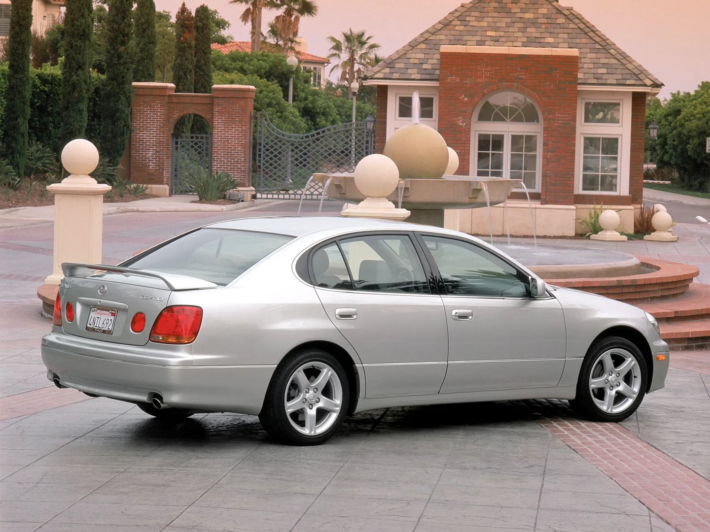 Lexus_GS_2_generation_restyling__Sedan__13.jpg
