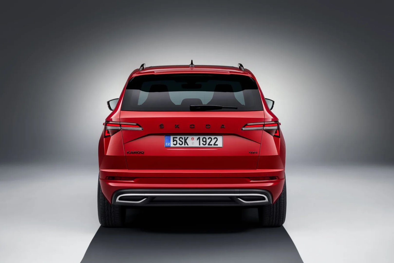 Skoda_Karoq_1_generation_restyling__SUV_5-doors__4.jpg