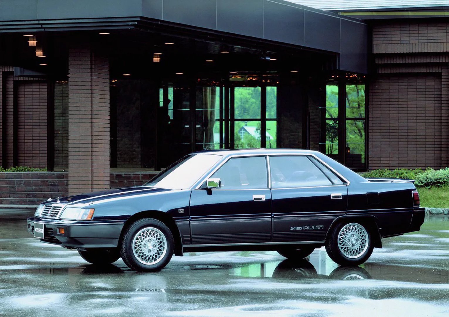 Mitsubishi_Sapporo_2_generation__Sedan__1.jpg