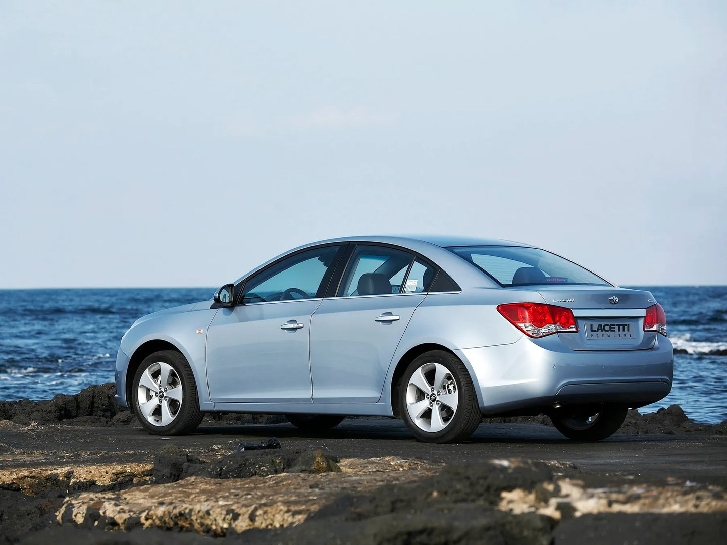 Daewoo_Lacetti_Premiere_1_generation__Sedan__2.jpg